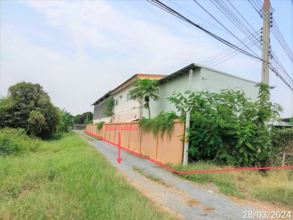 12 warehouses _photo