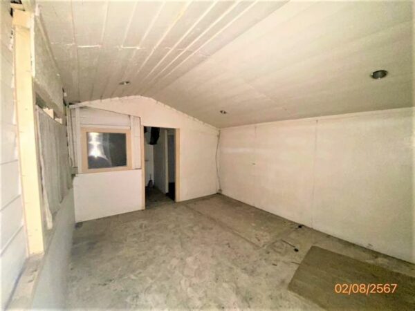 12 warehouses _photo