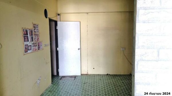 04 Commercial Building _photo