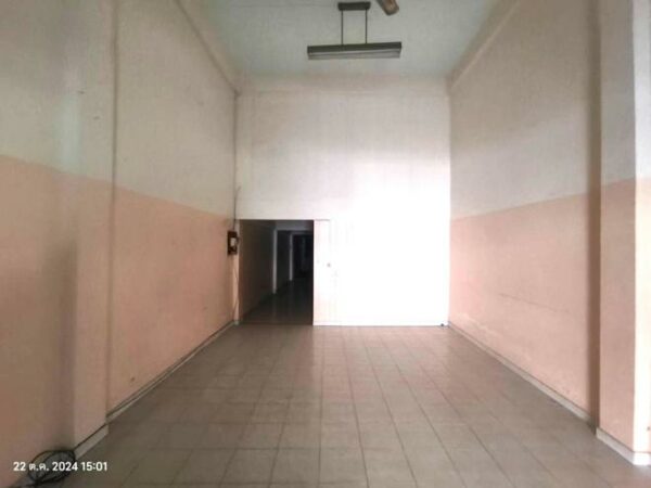 04 Commercial Building _photo