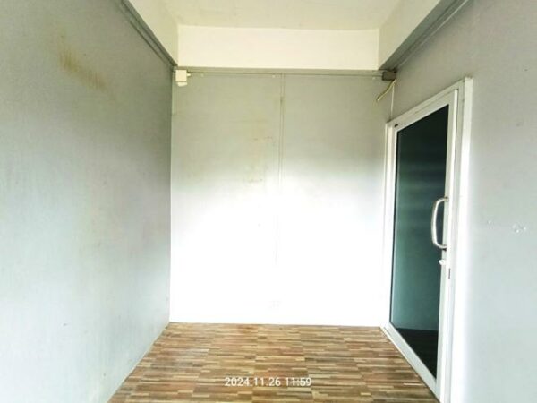 04 Commercial Building _photo