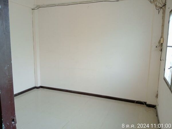 04 Commercial Building _photo