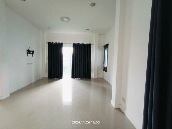02 Single House _photo
