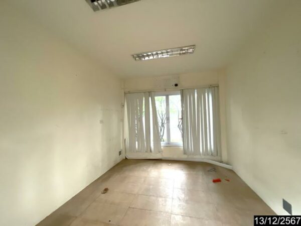 10 office buildings _photo