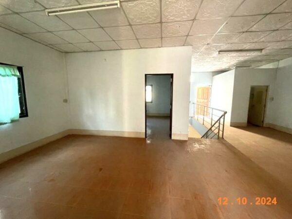 04 Commercial Building _photo