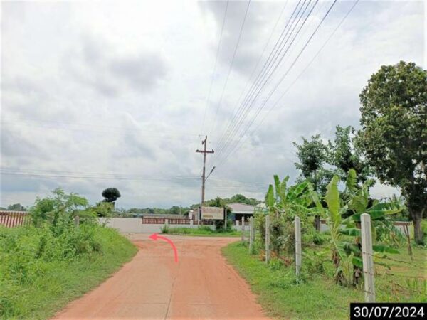 01 Land is empty. _photo