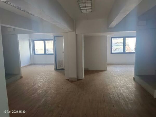04 Commercial Building _photo