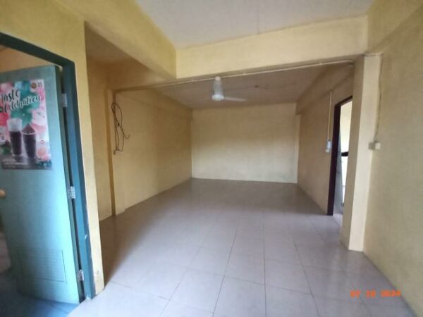 04 Commercial Building _photo