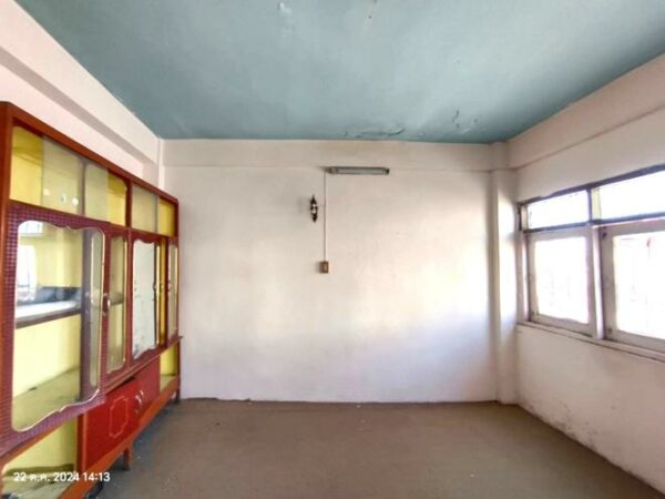 04 Commercial Building _photo