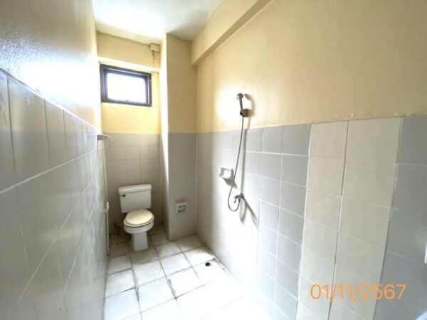 04 Commercial Building _photo