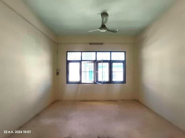 04 Commercial Building _photo