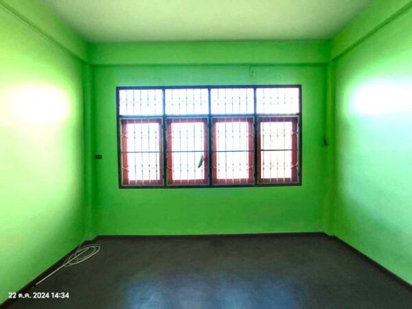 04 Commercial Building _photo