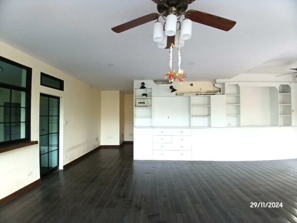 02 Single House _photo