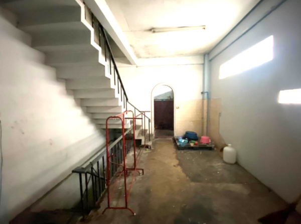 04 Commercial Building _photo
