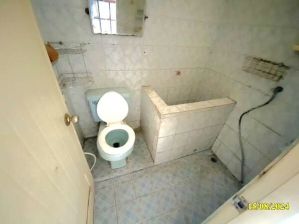 04 Commercial Building _photo