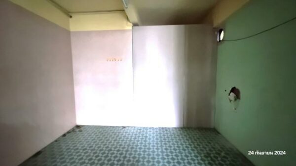 04 Commercial Building _photo