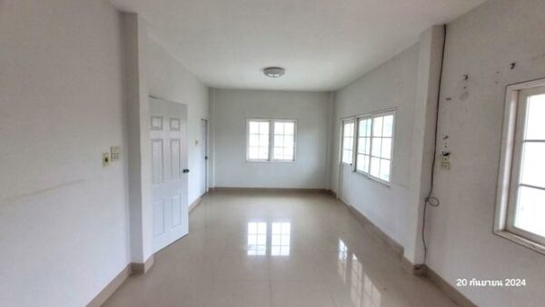 02 Single House _photo