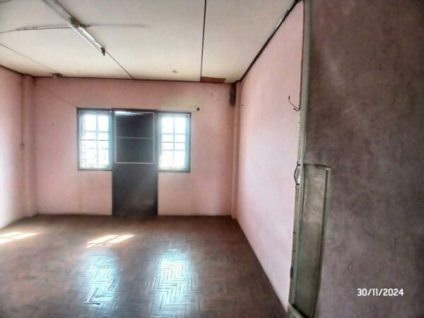 04 Commercial Building _photo