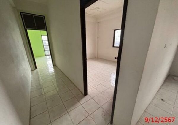 04 Commercial Building _photo