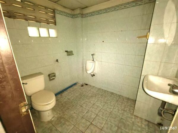 04 Commercial Building _photo