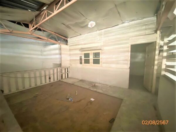 12 warehouses _photo