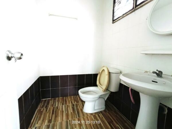 04 Commercial Building _photo