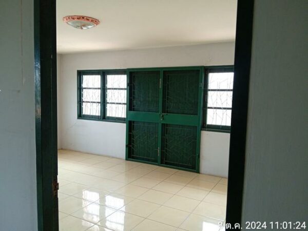 04 Commercial Building _photo