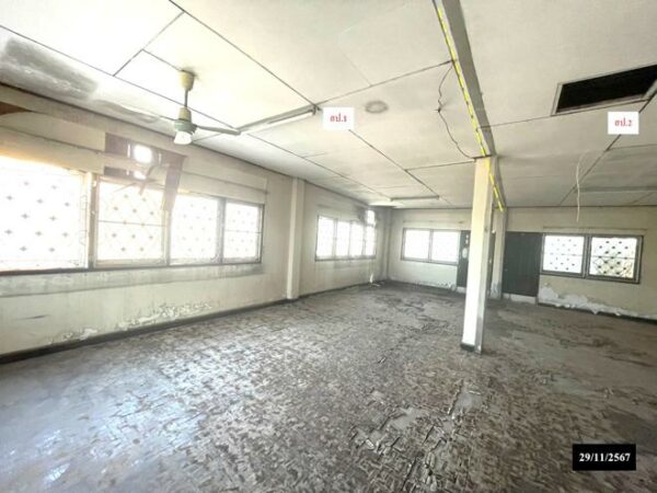 04 Commercial Building _photo