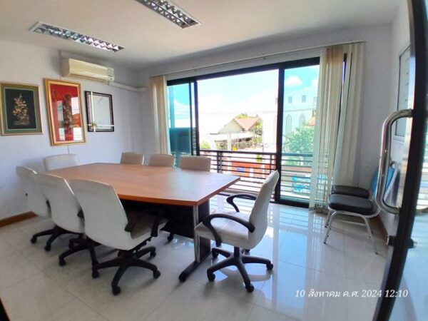 04 Commercial Building _photo