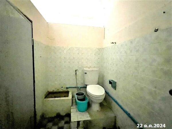 04 Commercial Building _photo