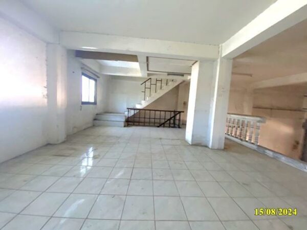 04 Commercial Building _photo
