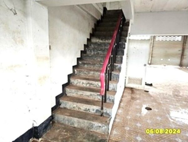 04 Commercial Building _photo