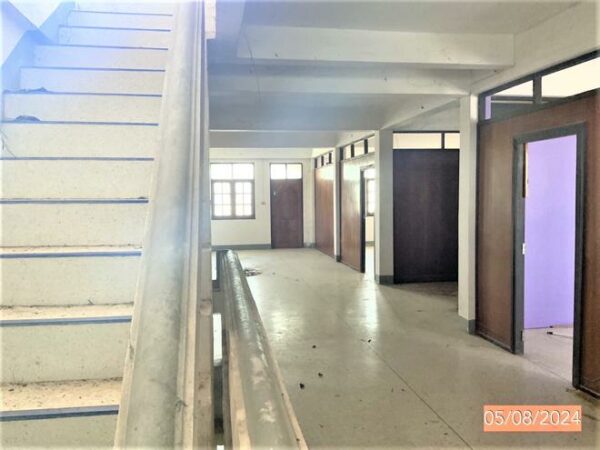 04 Commercial Building _photo