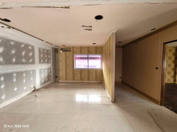 04 Commercial Building _photo