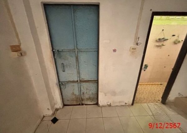 04 Commercial Building _photo