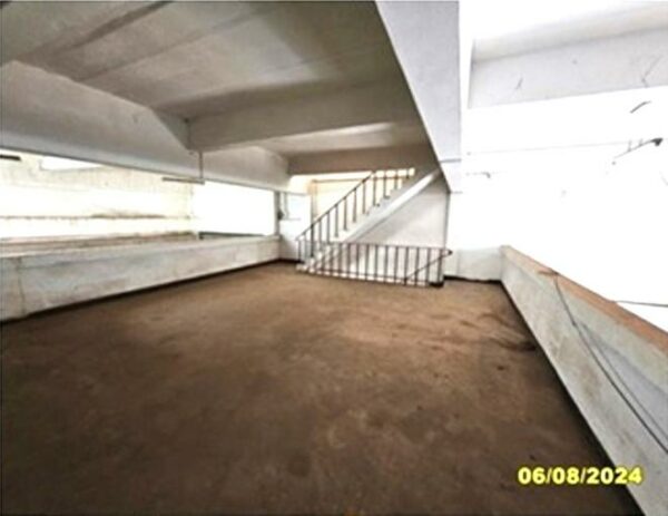 04 Commercial Building _photo