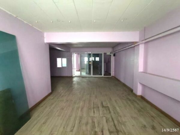 04 Commercial Building _photo