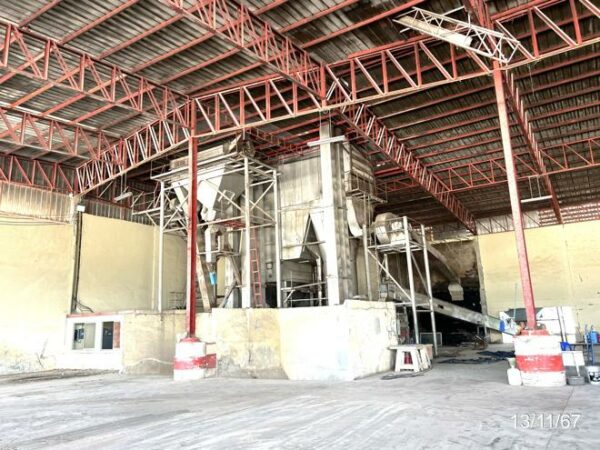 09 Factory Building _photo