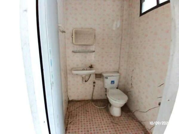 04 Commercial Building _photo