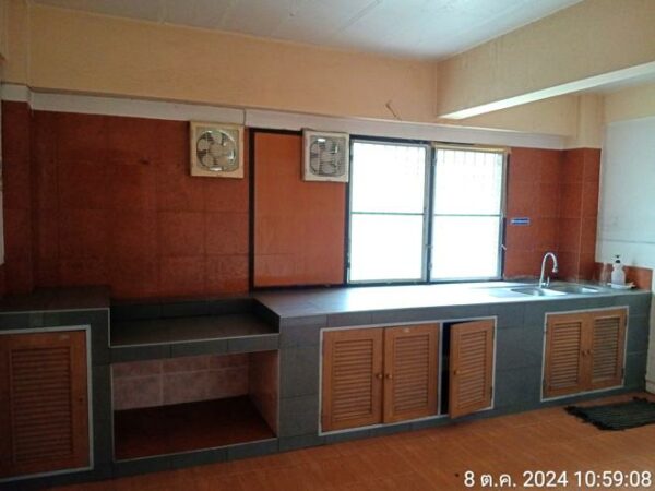 04 Commercial Building _photo