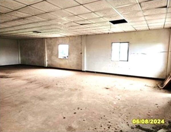04 Commercial Building _photo