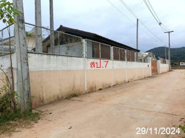 09 Factory Building _photo