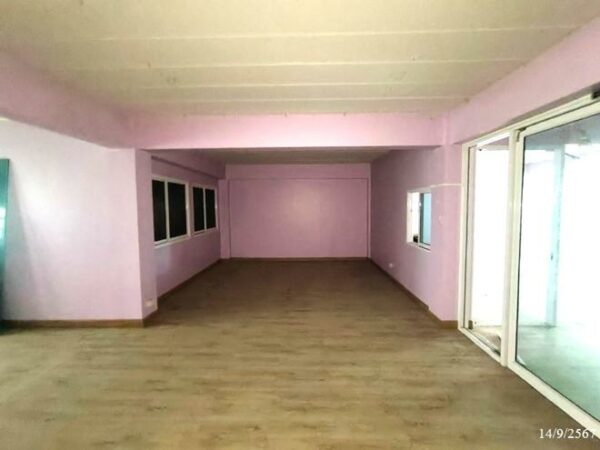 04 Commercial Building _photo