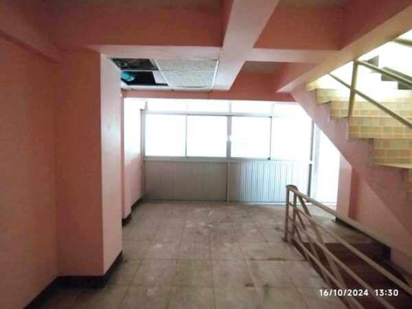 04 Commercial Building _photo