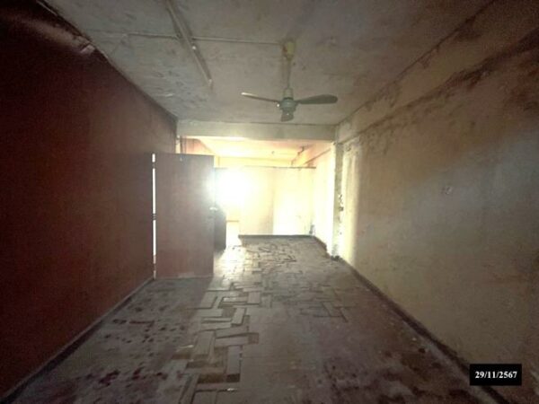 04 Commercial Building _photo