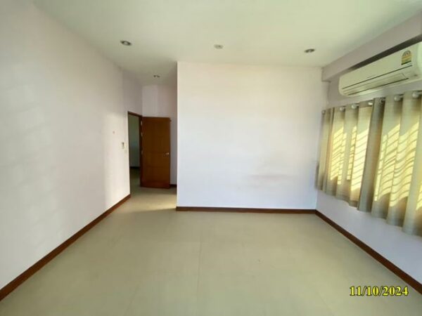 02 Single House _photo