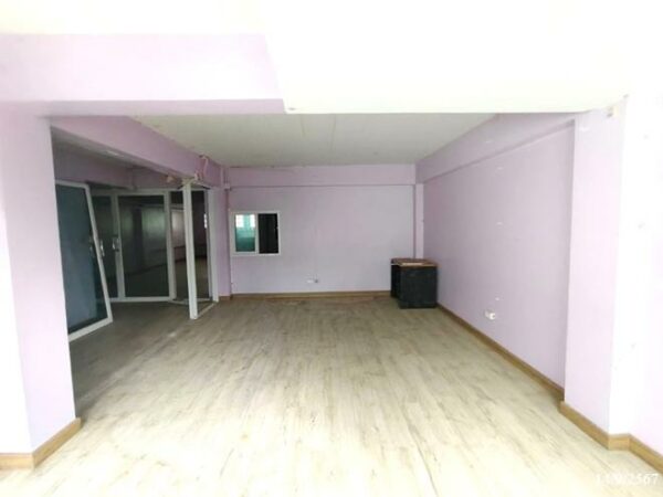04 Commercial Building _photo