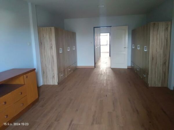 04 Commercial Building _photo