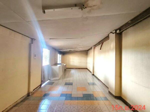 12 warehouses _photo