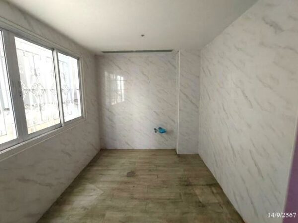 04 Commercial Building _photo